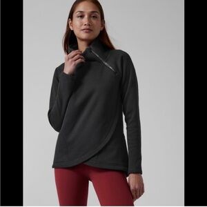 Athleta Cozy Karma Asym Pullover Sweatshirt Top Black Small